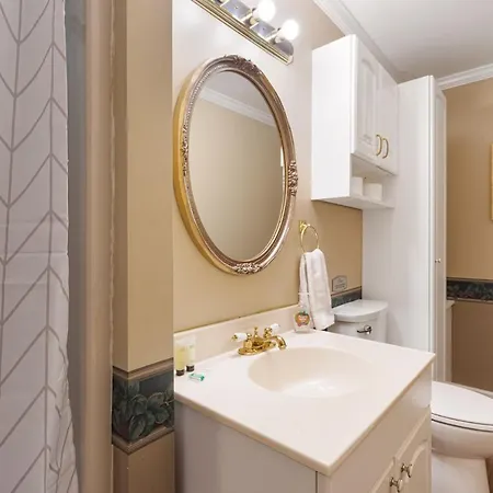 Brenda Lee History 2br Pool Hot Tub Apartment *
