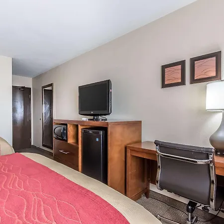 Inn Comfort West 4*