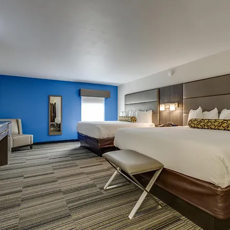 Hotel Alexis And 3*