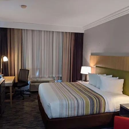 Country & By Radisson, Nashville, Tn Hotel Nashville
