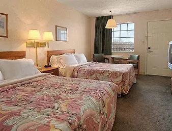Days By Wyndham Joelton/nashville Hotel
