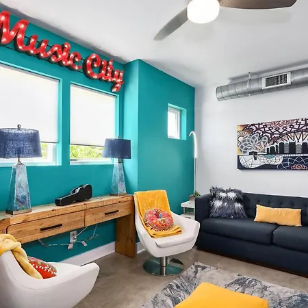 Make Music Holiday home Nashville