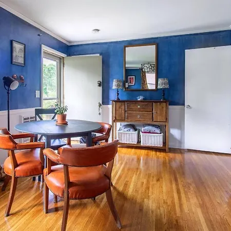 Hip Donelson Gem Nashville