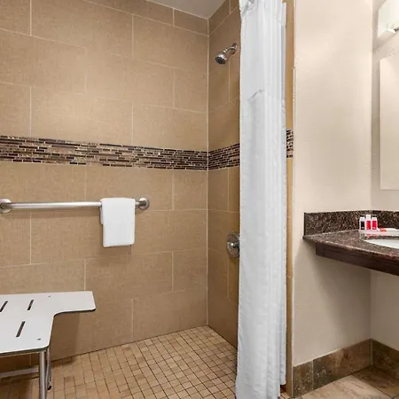 Luxe 2* Nashville