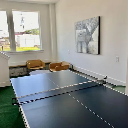 Big New And Modern With Skyline View Mural And Ping Pong * Nashville