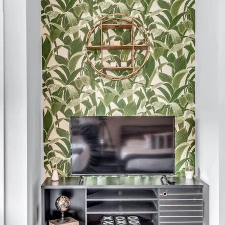 Big New And Modern With Skyline View Mural And Ping Pong *