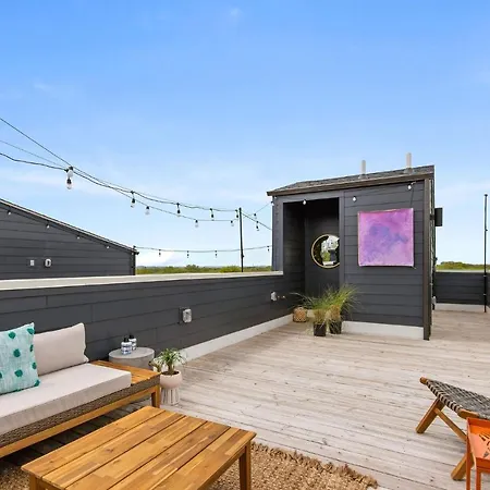 Hotel Vibrant Designer House With Roof Deck & Garage Near Dt