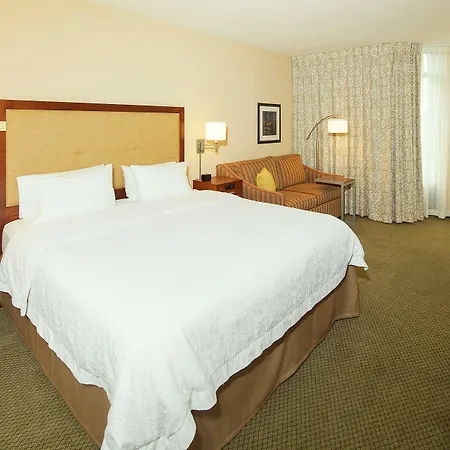 Hotel Hampton & Nashville-green Hills 3*