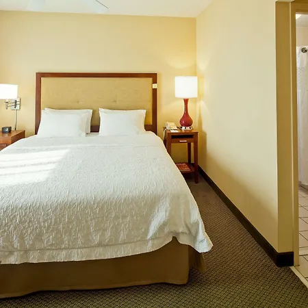 Hampton & Nashville-green Hills Hotel
