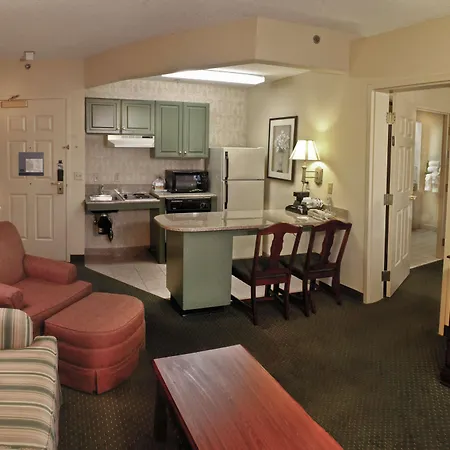 Hotel Hampton & Nashville-green Hills 3*