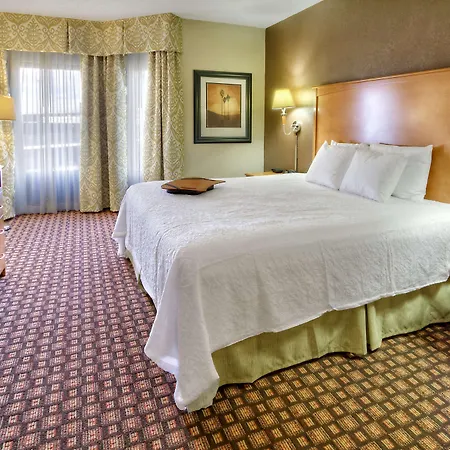 Hampton & Nashville-vanderbilt-elliston Place Hotel