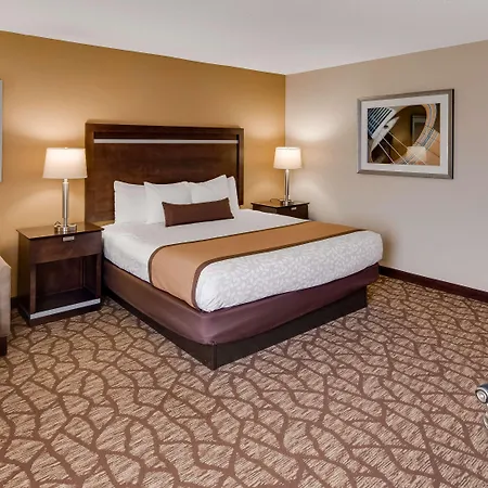 Western Belle Meade & 2*