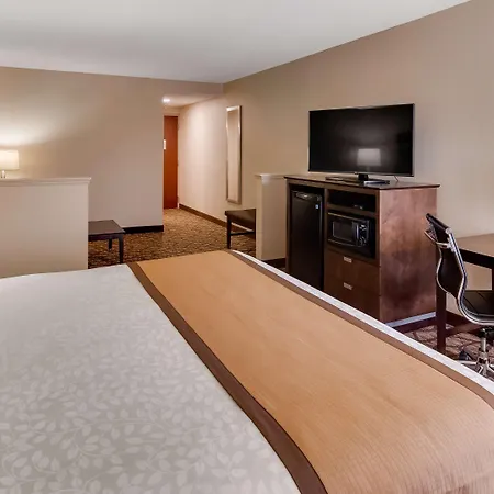 Western Belle Meade & Hotel