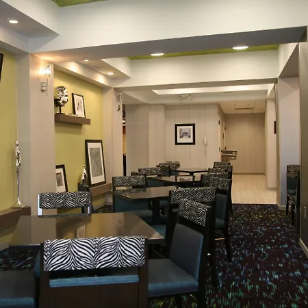 Hampton & Nashville-airport 3* Nashville