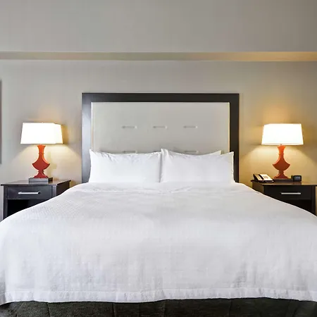 Homewood Vanderbilt Hotel 3*