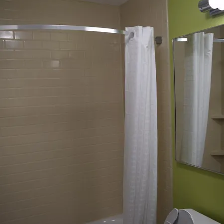 Hotel Candlewood - Metro Center By Ihg