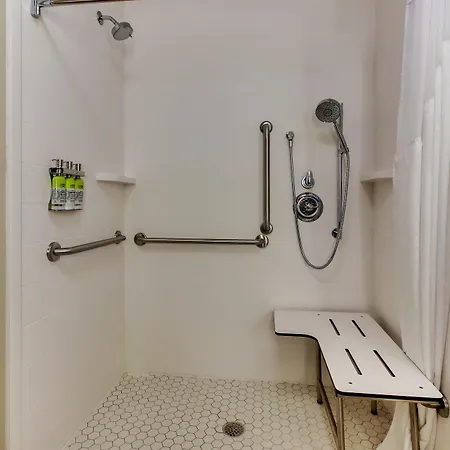 Express & - Metrocenter Downtown By Ihg 3* Nashville