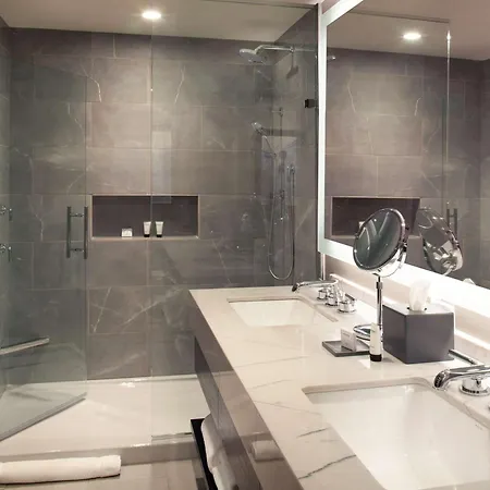 Grand Hyatt Hotel
