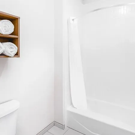 Hotel Staybridge - Vanderbilt Area By Ihg 3*