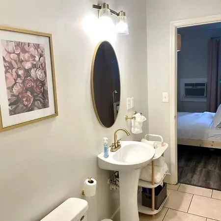 Apartment Geodis Park In Weho