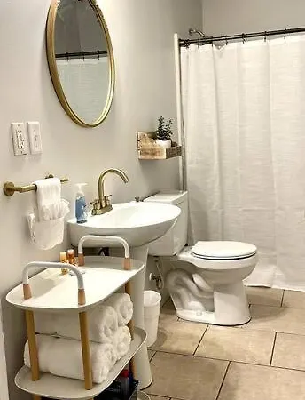 Great In Weho Apartment Nashville