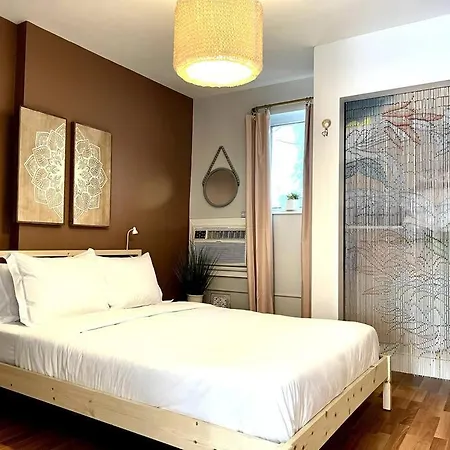 Apartment Great In Weho