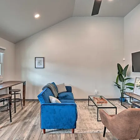 Apartment Retreat About 5 Mi To Downtown! *