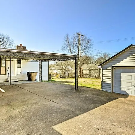 Holiday home ~ 7 Mi To Downtown! Nashville