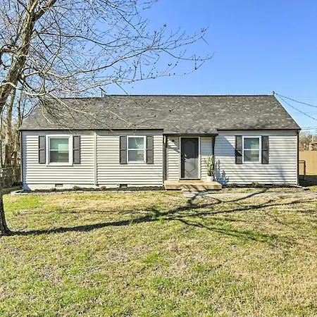 ~ 7 Mi To Downtown! Holiday home