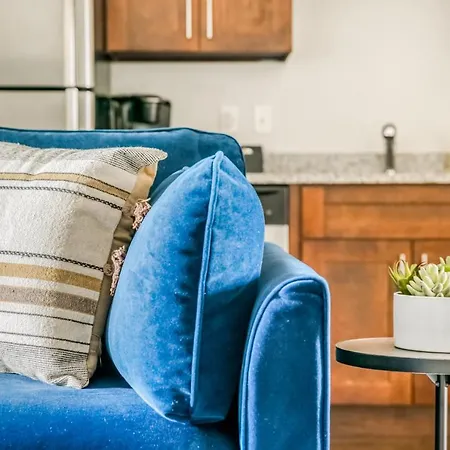Cozysuites Music Row Classy 1br W Free Parking *