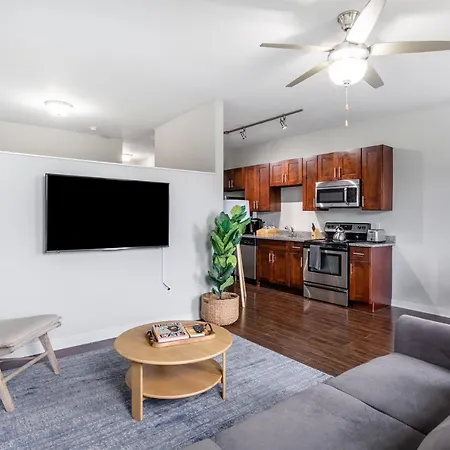 Cozysuites Musicrow Astonishing Studio! 52 Apartment