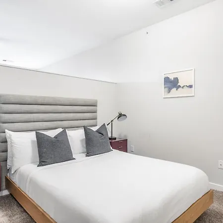 Apartment Cozysuites Musicrow Astonishing Studio! 52 Nashville