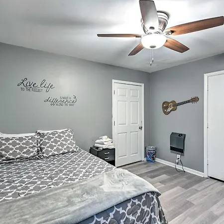 Modern ~ 10 Mi To Music Row Holiday home *