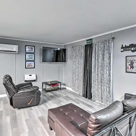 Holiday home Modern ~ 10 Mi To Music Row
