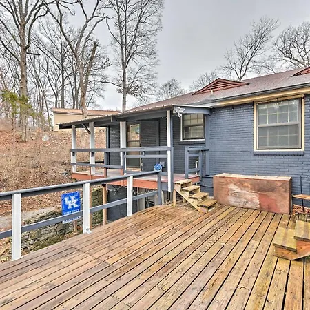 Modern ~ 10 Mi To Music Row Holiday home *