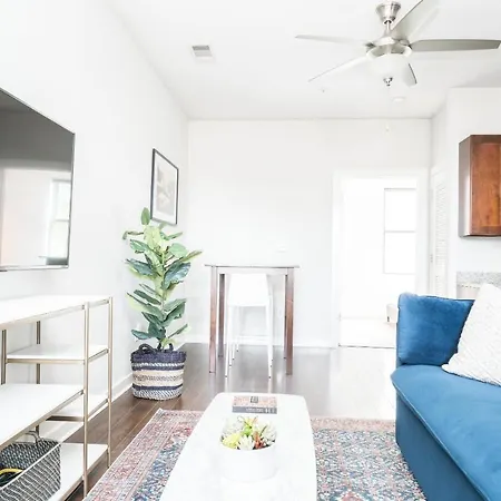 Apartment Cozysuites Musicrow Elegant 1br In Nashville! 06