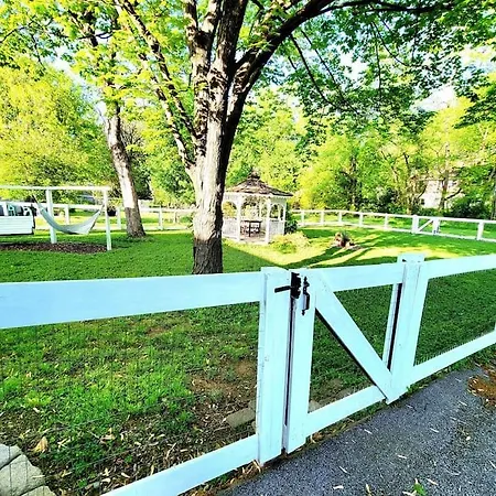 Thennc:billiard-grill-pingpong-airhockey-foosball Holiday home *