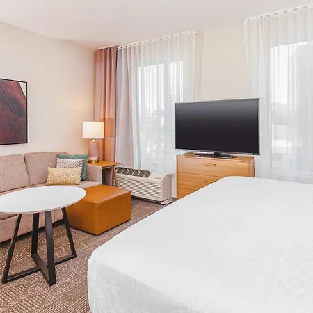 Staybridge - Vanderbilt Area By Ihg Hotel Nashville
