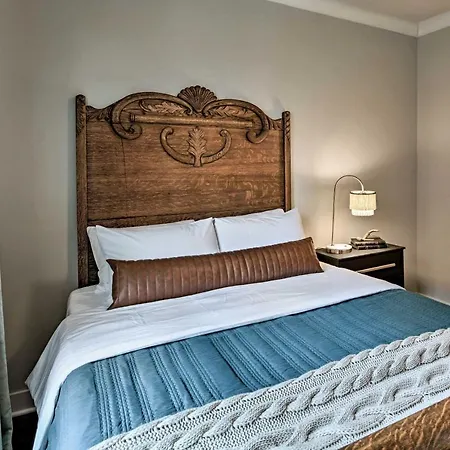 Holiday home Tasteful Townhome Less Than 2 Miles To Music Row Nashville