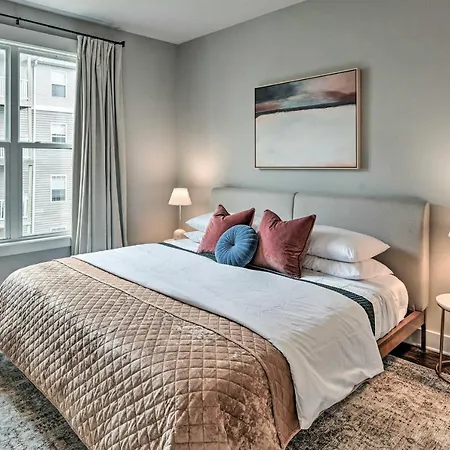 Tasteful Townhome Less Than 2 Miles To Music Row