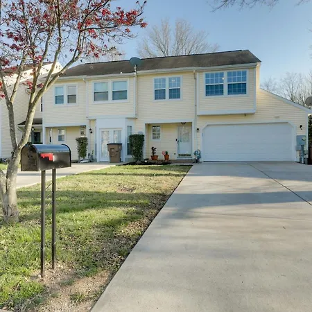Antioch Townhome < 14 Mi To Downtown Nashville! Holiday home