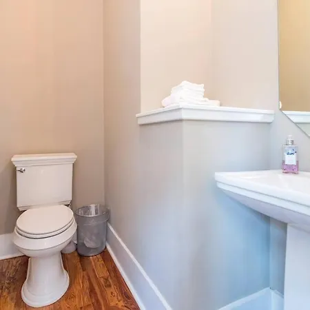 East Lux Townhome