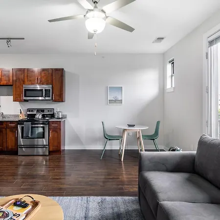 Cozysuites Musicrow Astonishing Studio! 52 Apartment *