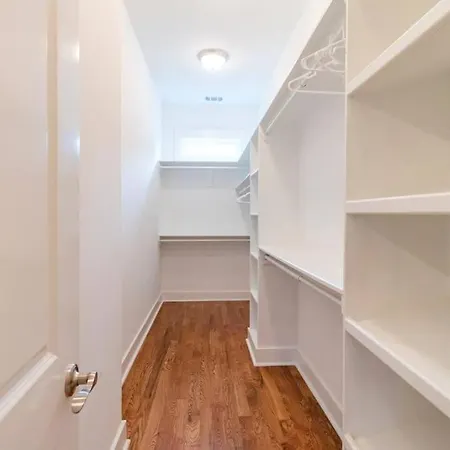East Lux Townhome Nashville