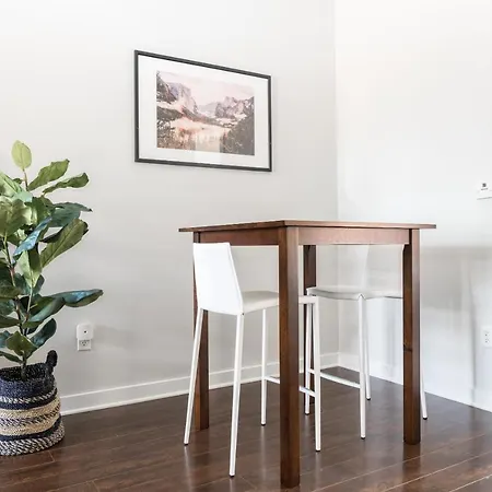 Cozysuites Musicrow Elegant 1br In Nashville! 06 *