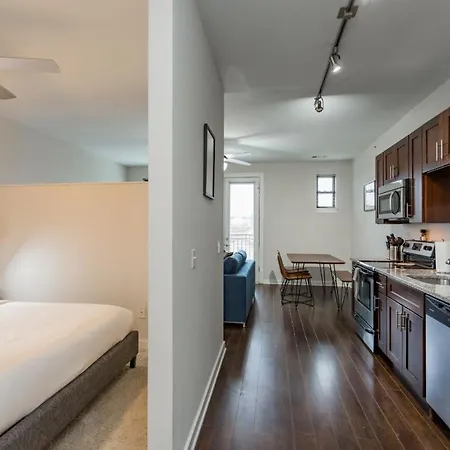 Cozysuites Music Row Astonishing Studio! 53 Apartment *