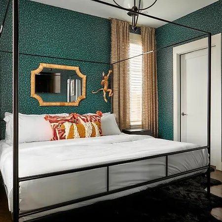 12th South Penthouse With Juliet Balcony Nashville