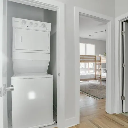 Serene Boho Chic Home-mins To Dt Holiday home Nashville