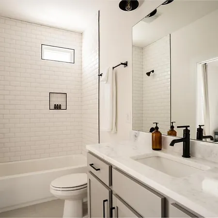 Apartment The Jefferson By Avantstay