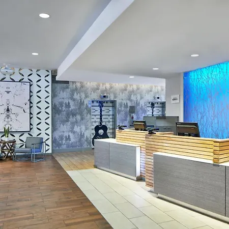 Hotel Fairfield And By Marriott Downtown/the Gulch